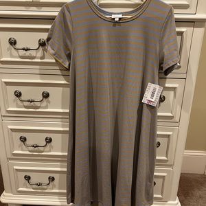 LulaRoe Carly NWT Size M